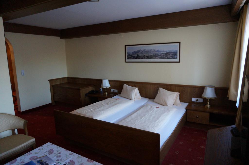 Hotel Happ Innsbruck Cameră foto